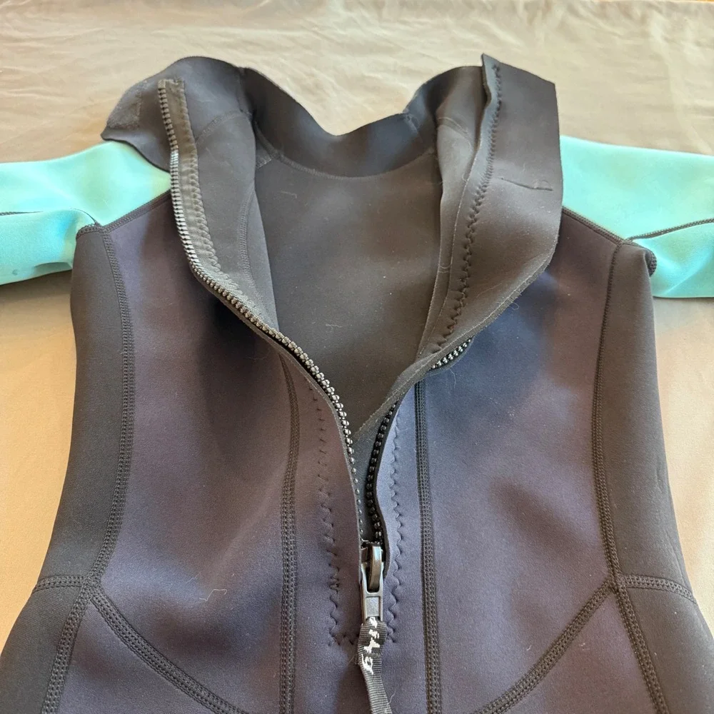 Dark Lightning Mens Shorty Wetsuit Black Teal Neoprene‎ Short Sleeve Surfing
